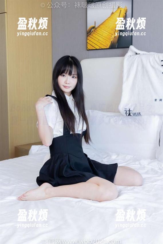 BoBoSocks袜啵啵-小淳 BoBoSocks袜啵啵 - 小淳的闪耀裸足之旅—高清图包,警告:看多了可能会心痒痒!