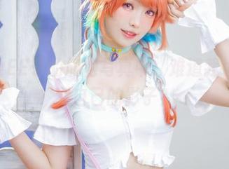 在ElyEE子的旗袍写真中，难道我也能找到自己的影子？