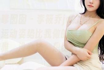 Feilin嗲囡囡 – 李筱乔jo的高清运动套图：她的运动姿势比我做的早晨拉伸还要优雅，没办法，想比就算了！