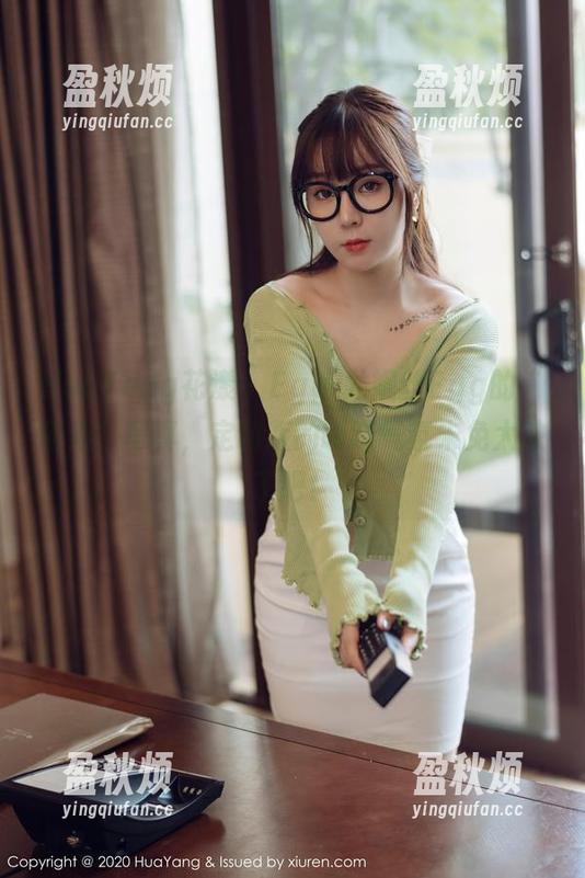HuaYang花漾 - Egg-尤妮丝Egg的“甜心”写真，定制版的暧昧气氛未免太浓了吧！
