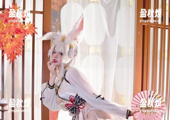 绽放个性，NinJa阿寨寨的连体衣定制写真
