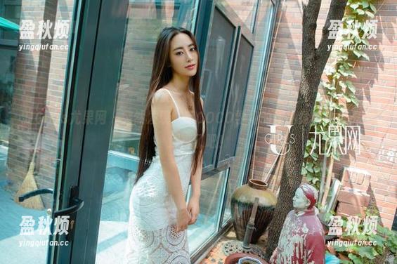 UGirls尤果网 - 突然发现，毛COCO学姐的作品竟然免费？太划算了吧！