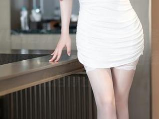 XIAOYU语画界 – 腿控必看！杨晨晨sugar的私拍图集，丝袜展现完美曲线，你能抵挡得住吗？