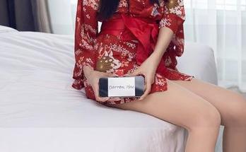 Xiuren秀人网 – 听说FoxYini孟狐狸的网袜图库又上新款，赶紧下载，不然真要被别人抢先了！