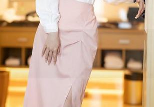 Xiuren秀人网 – 于诺诺ise的女友图集，里面没有你想的那种女孩吖～