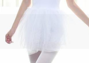 Xiuren秀人网 – 私房旗袍合集，刘飞儿Faye何以美得如此“自信”？