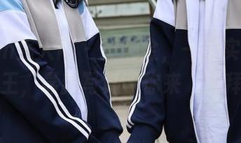 Xiuren秀人网 – 安娜金，一位实至名归的女王，最新写真等你来“膜拜”。