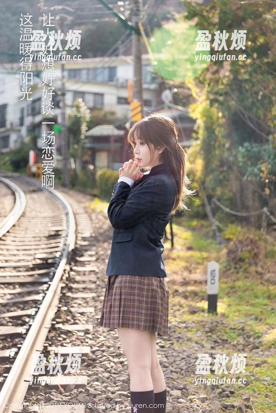 YouMi尤蜜荟 - 梦心月的眼镜写真集—原图的每个角度都让我想起了小时候玩的一款游戏，为什么？