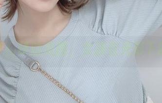 看！けん研的美图，女孩在光影下的舞动