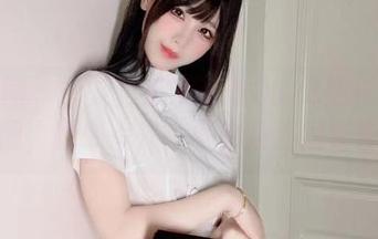 微密圈 – 十万口草莓粥粥2023舰长福利原图，随便点开，可别怪我没警告！