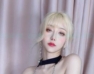 妍宝套图上线，啾小妍Deer的资源真的让人惊叹！