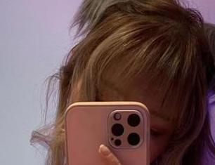 啾小妍户外美图合集，你居然能让人忽略周围的喧闹？