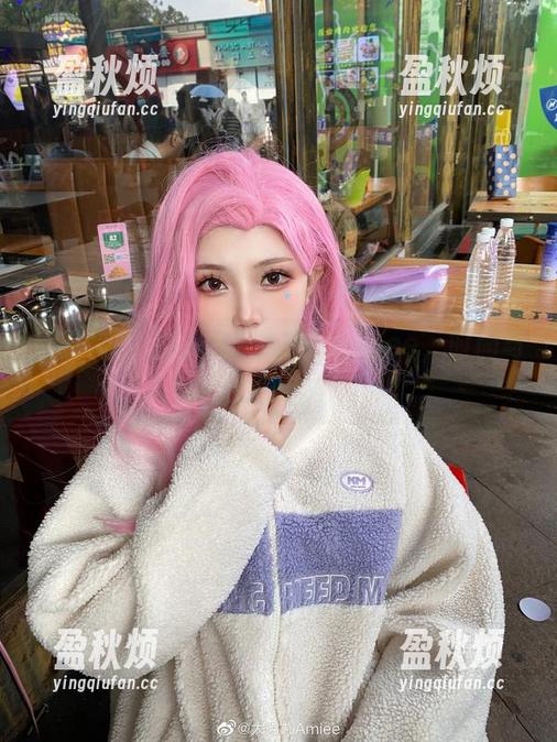 大肉丸Amiee 牛仔裤私拍乱想:大肉丸Amiee,时尚与自由的最佳诠释?