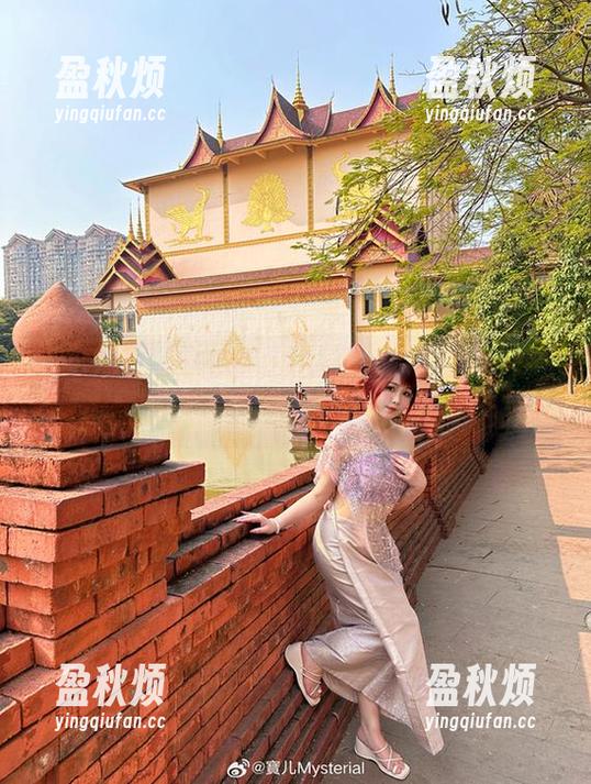 宝儿mysterial 说是夏天,但宝儿mysterial的美图让人凉爽无比