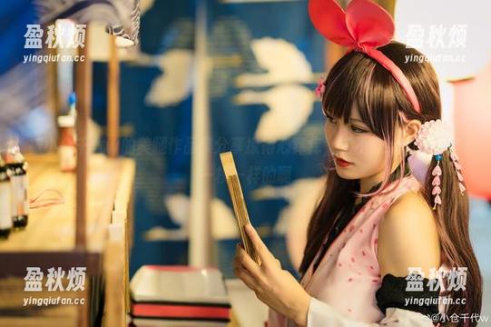被小仓千代w的美腿作品集分享撩得心痒痒，能不能给我来一条一模一样的啊