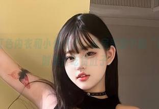 微密圈 – 红色内衣和小优优子：私房美图中的“调皮鬼”随时准备吃货肚子！