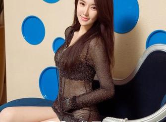 尤果网 – 看霓梓心的女神套图，我开始怀疑自己的审美了…