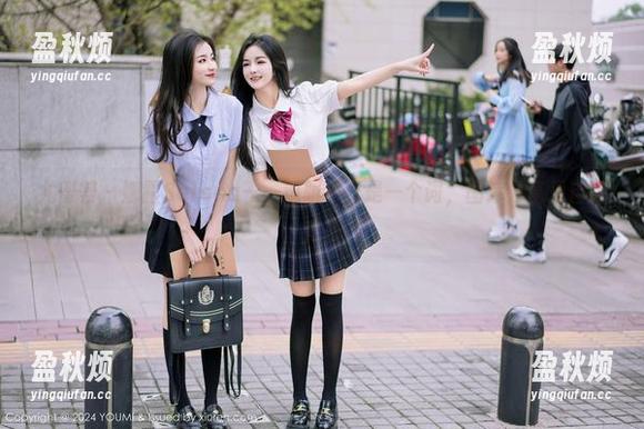 尤蜜荟 - 娜露Selena——透明不只是一个词，图库分享里自带光芒