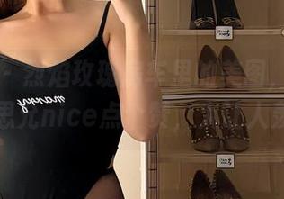 微密圈 – 烈焰玫瑰房车里的美图，看完只想给张思允nice点个赞，太让人羡慕了。