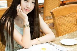 推女神 – 有免费的裤里丝吗？雪Baby告诉你原图就在这里，不要客气！