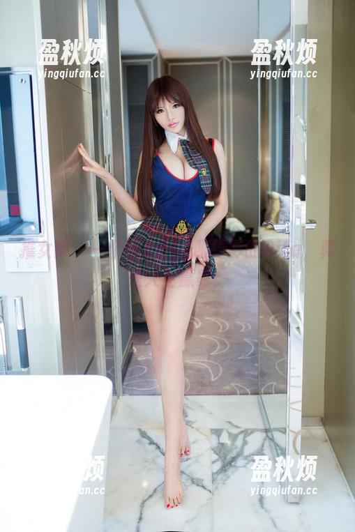 推女郎 - 一个醉心于校服摄影的Rita，真是人生赢家！