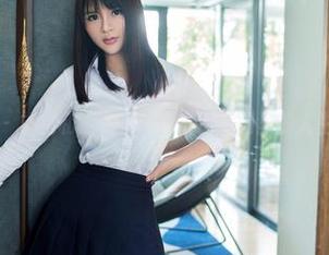 推女郎 – 旗袍和王李丹尼：高清套图里的人生二三事