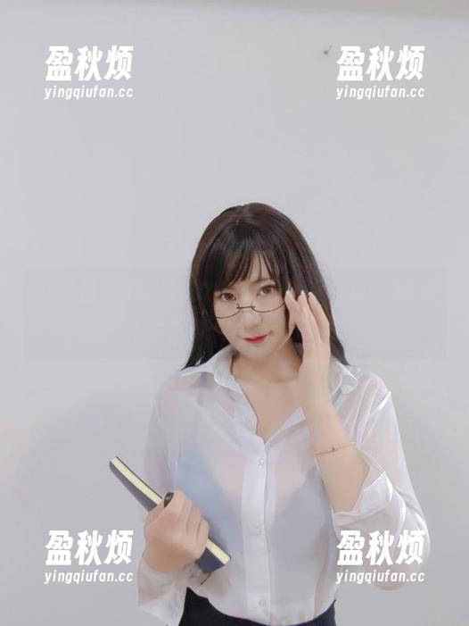 星澜是澜澜叫澜妹呀的兔女郎写真，动动手指来个下载吧！