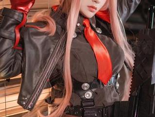 柘烟Zuken的少女写真集：高清镜头下的日常小尴尬