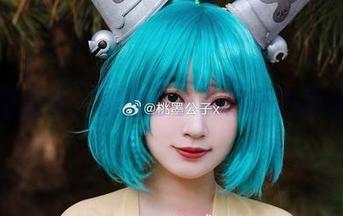 短裤新篇章，桃墨公子带你环游高清美图