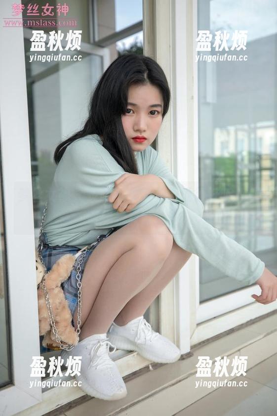 梦丝女神-灵唯 梦丝女神 - 灵唯毛衣,美图说得好听,现实却是冷得刺骨...