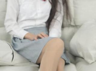 梦丝女神 – 这裸足完全是莹仙女的个人风格：图集一览，想要下载狠狠体验！