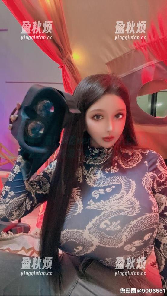微密圈 - 看！梦露veronica穿上棉袜，免费套图中藏了多少小细节啊？
