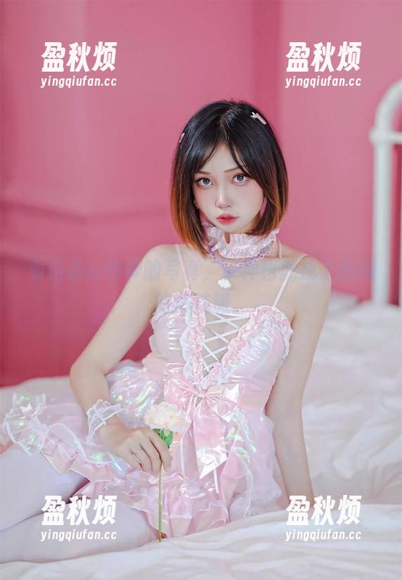 洛桑w伊梓 看洛桑w伊梓的写真,草神也就成了隐藏的演技派。