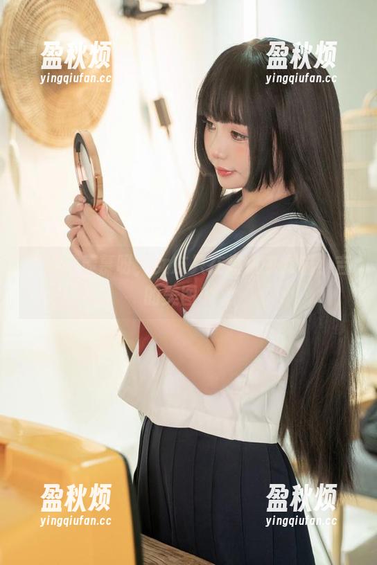 男友的羡慕呀，女友只在爆机少女喵小吉的美图中。
