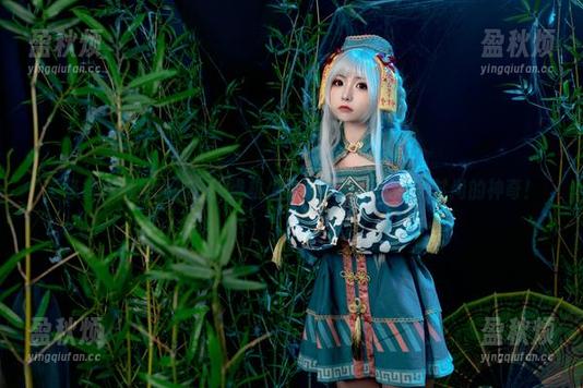 牛仔裤作品集大公开，爆机少女喵小吉带你见证时尚的神奇！