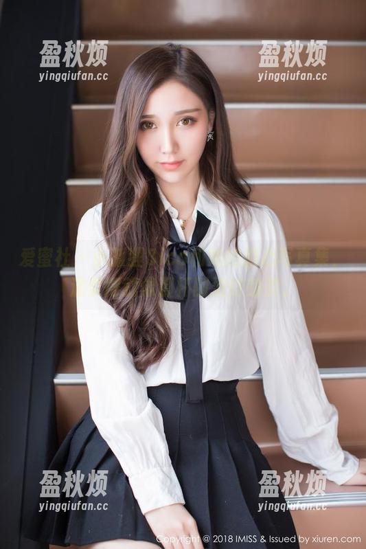 爱蜜社-小狐狸Sica 爱蜜社 - 小狐狸Sica和她的甜心写真集,温柔得就像那杯刚泡好的茶。