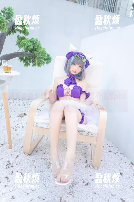 神乐坂真东的JK写真，让我忍不住摆pose