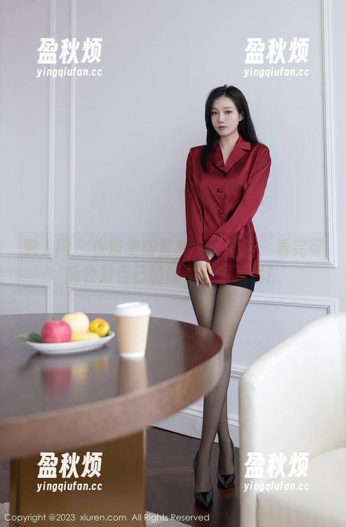 秀人网 - 优酱美脚写真——警告：看完可能会对自己的腿有些意见哦！