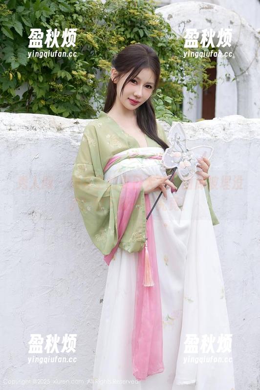 秀人网-周井空 秀人网 - 周井空的夏日大片,图库被埋没了?快下载一看究竟!