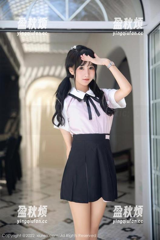 秀人网 - 私房牛仔裤与妲己Toxic：原图里藏着些许小心思