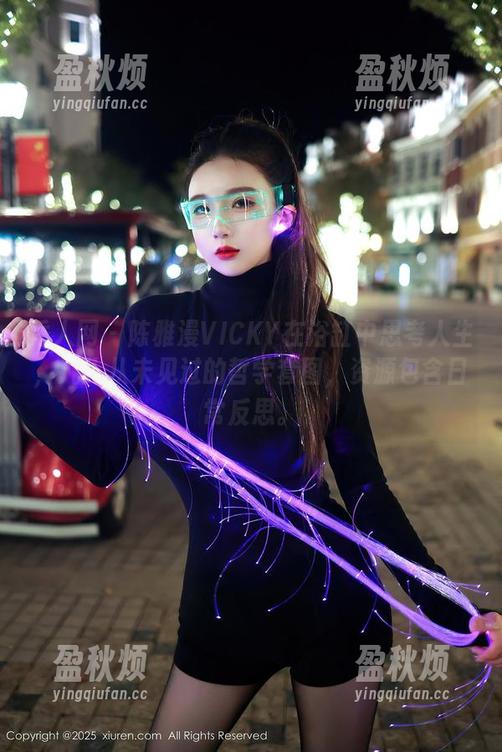 秀人网 - 陈雅漫VICKY在浴缸中思考人生，凡人从未见过的哲学套图，资源包含日常反思。