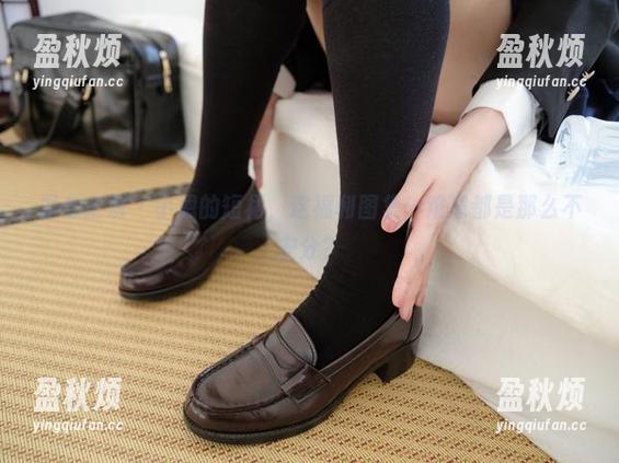 紧急企划 - 小恩的短裙，这福利图集…难道都是那么不安分？