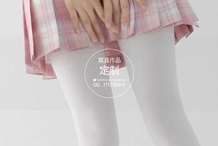 紧急企划 – 谁说校服不能性感？小恩的私房照来证实