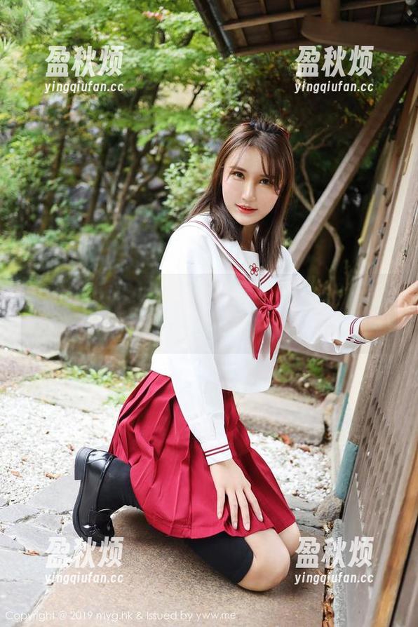 美媛馆 - 当小夕juju穿上白丝，照片就成了一部不务正业的画册