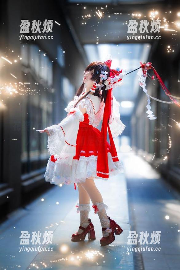 花柒Hana 花柒Hana的私房图集,熏粉裙,怎能让人不说“这就像是在梦里闲逛”?