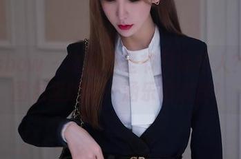 花漾show – 谁说万圣节只能吓人？福利图包里的陈一涵乐趣满满！