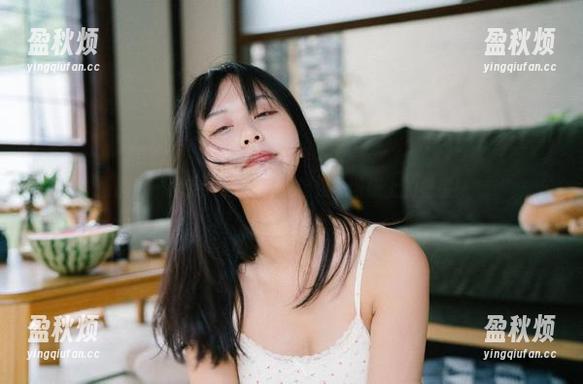 萌芽儿o0 图包一路走:萌芽儿o0像是圣诞树上的星星!