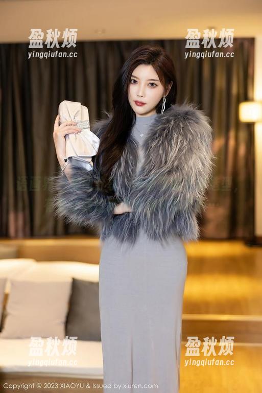语画界 - 美图分享，李丽莎的圣诞造型，有些让我这颗单身狗肝肠寸断…