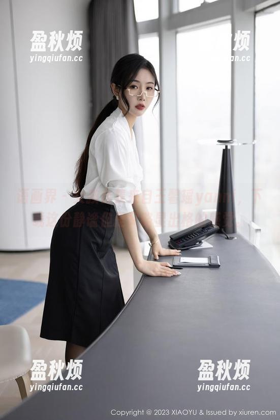语画界-王馨瑶yanni 语画界 - 女孩合集来自王馨瑶yanni,下载这份静谧但是又略显出格的感觉。