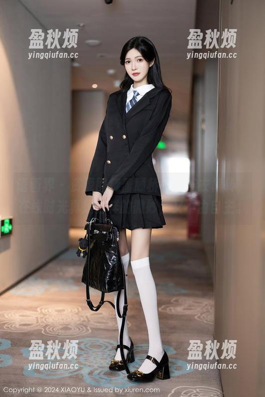语画界-顾桥楠 语画界 - 资源围绕着顾桥楠的连衣裙转,在线时光真是这样的微妙,又不由自主。
